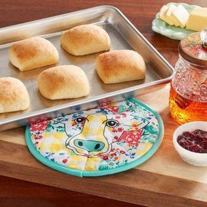 The Pioneer Woman Cow Patchwork Round Potholder